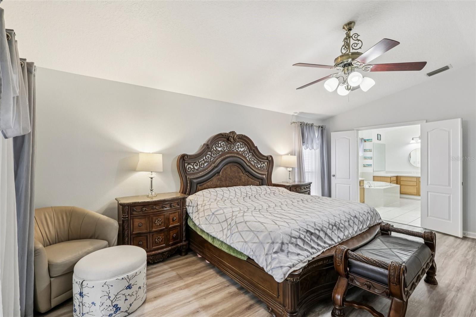 1901 HEARTLAND CIR, VALRICO, FL, 33594