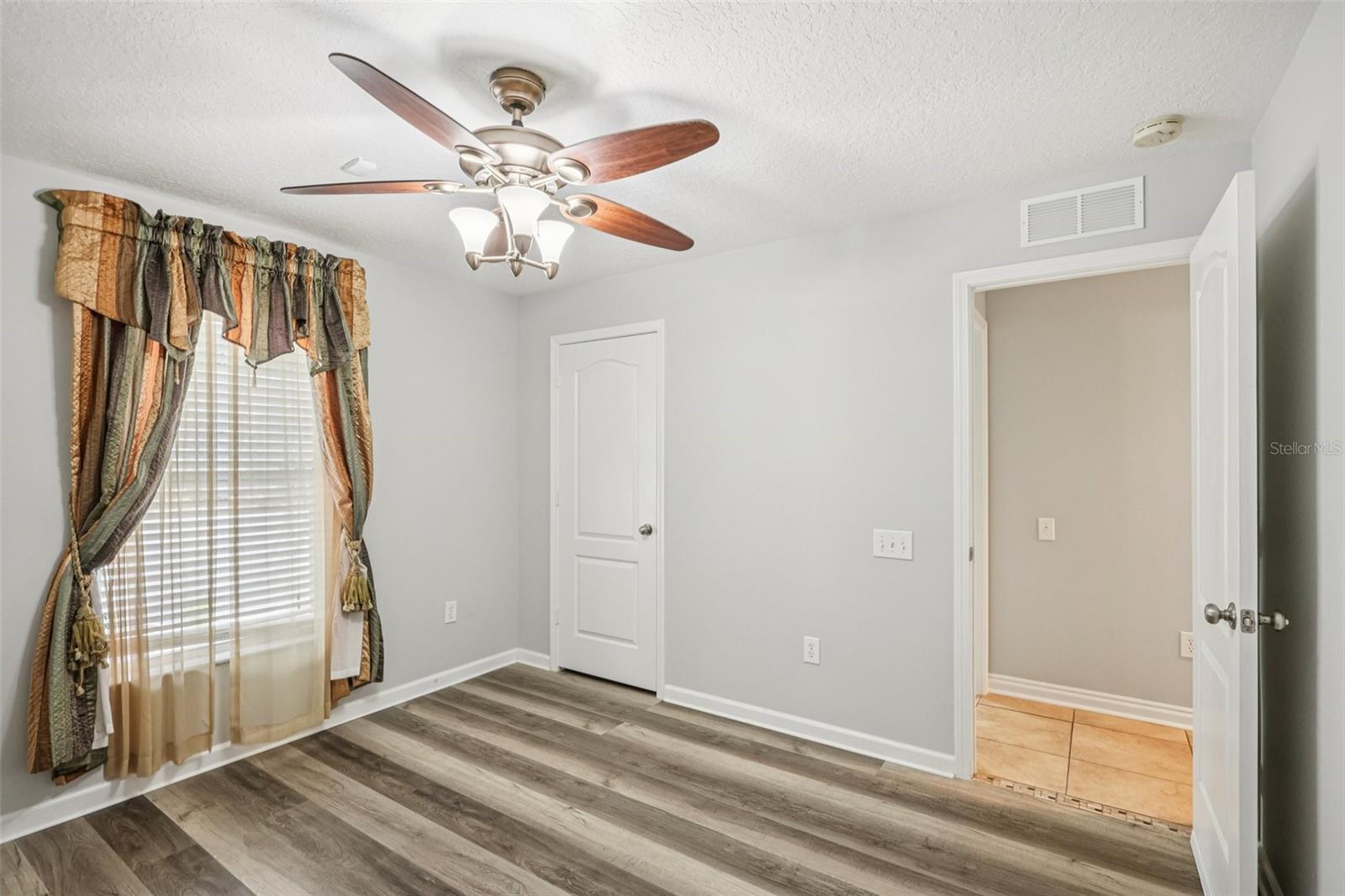 1901 HEARTLAND CIR, VALRICO, FL, 33594