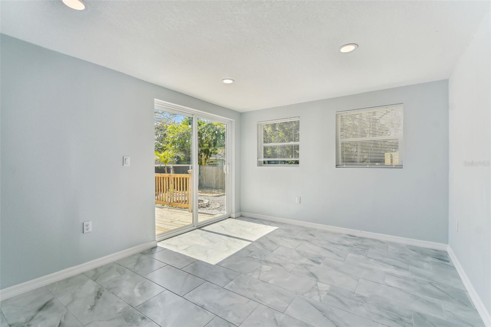 4814 N HIGHLAND AVE, TAMPA, FL, 33603