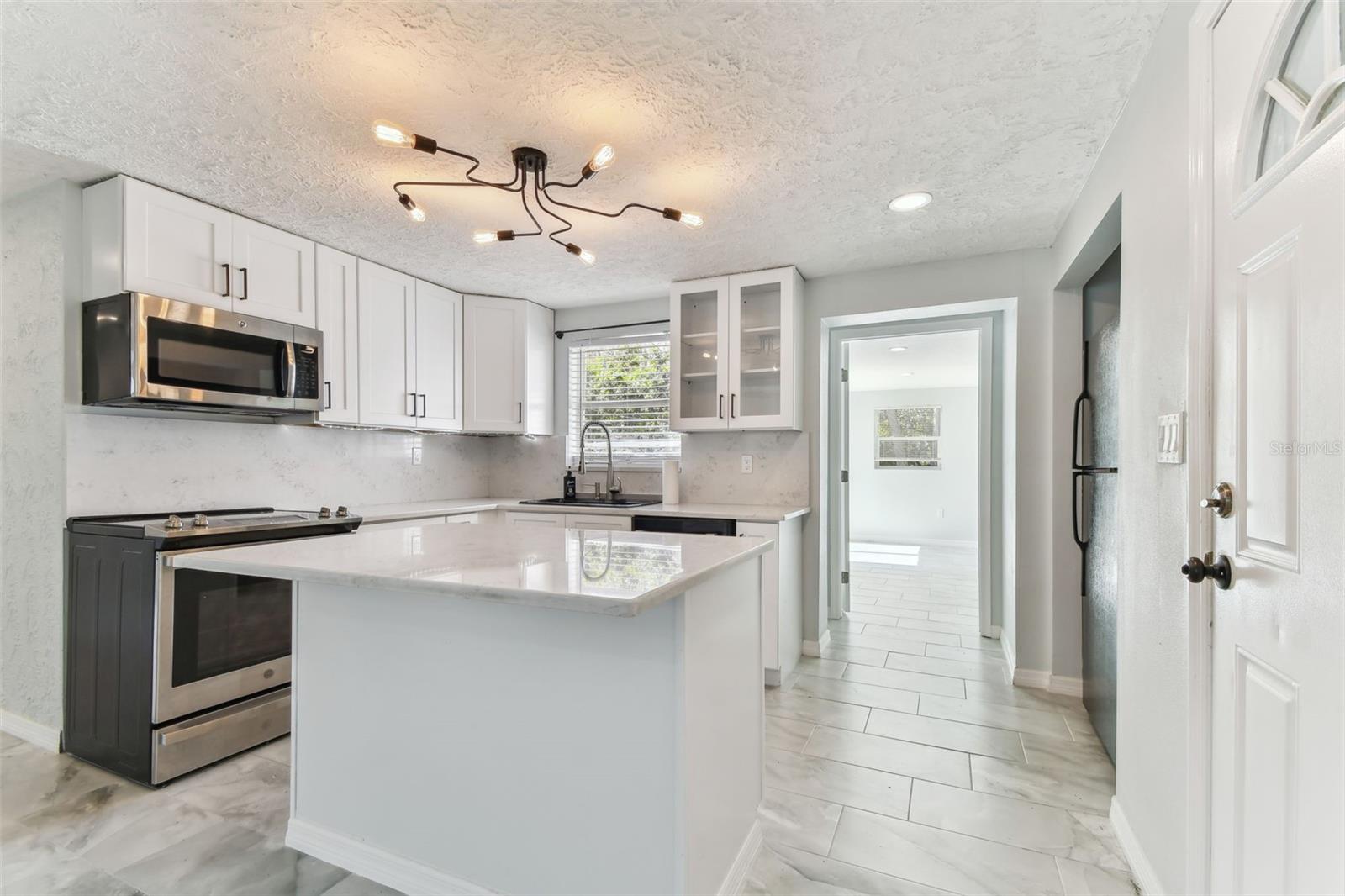 4814 N HIGHLAND AVE, TAMPA, FL, 33603