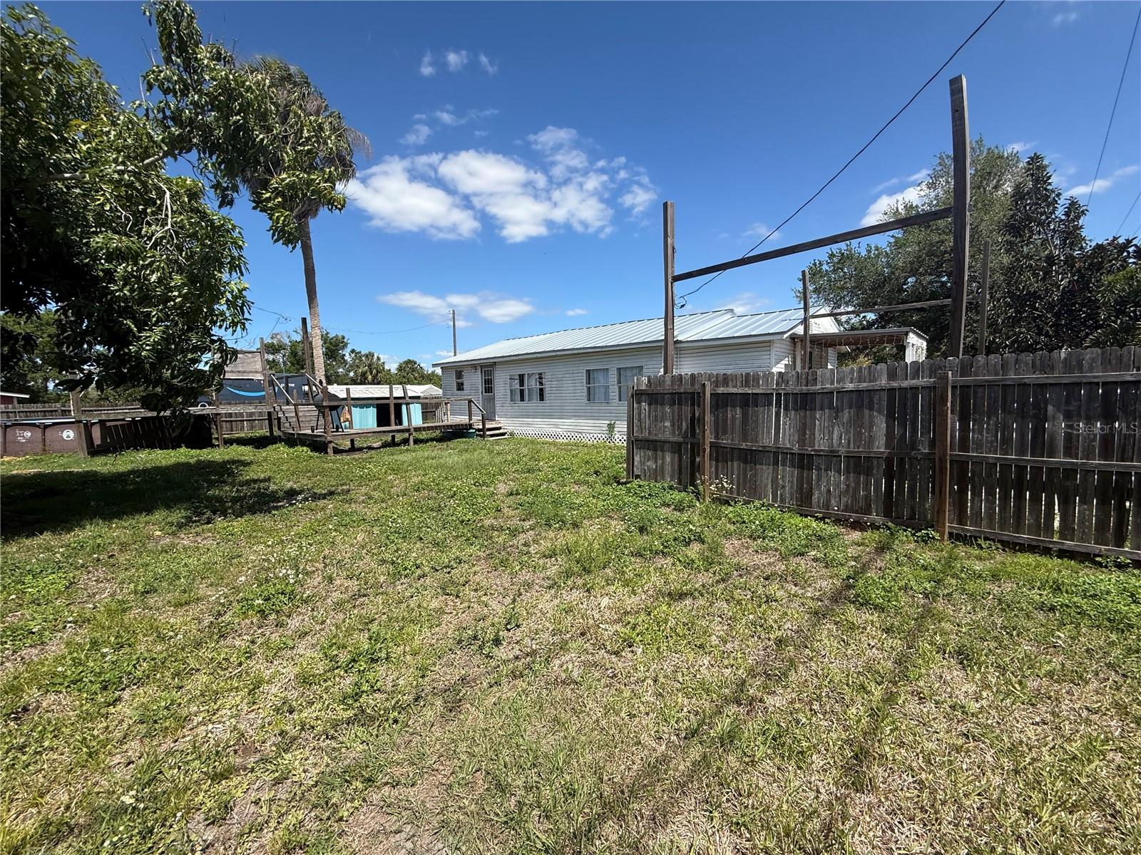 4233 OLD US HIGHWAY 41, RUSKIN, FL, 33570