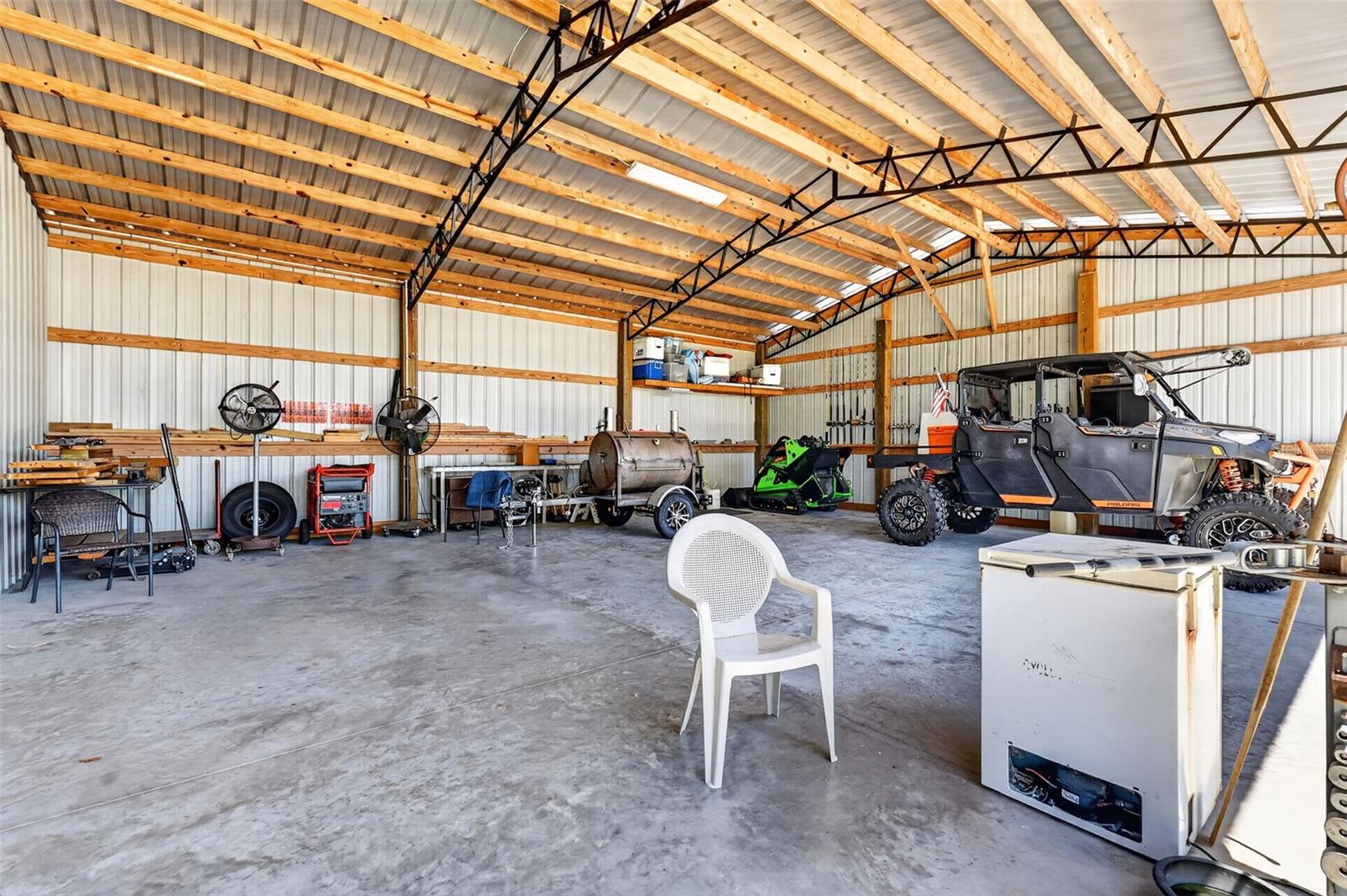 9879 S BUCKSKIN AVE, FLORAL CITY, FL, 34436