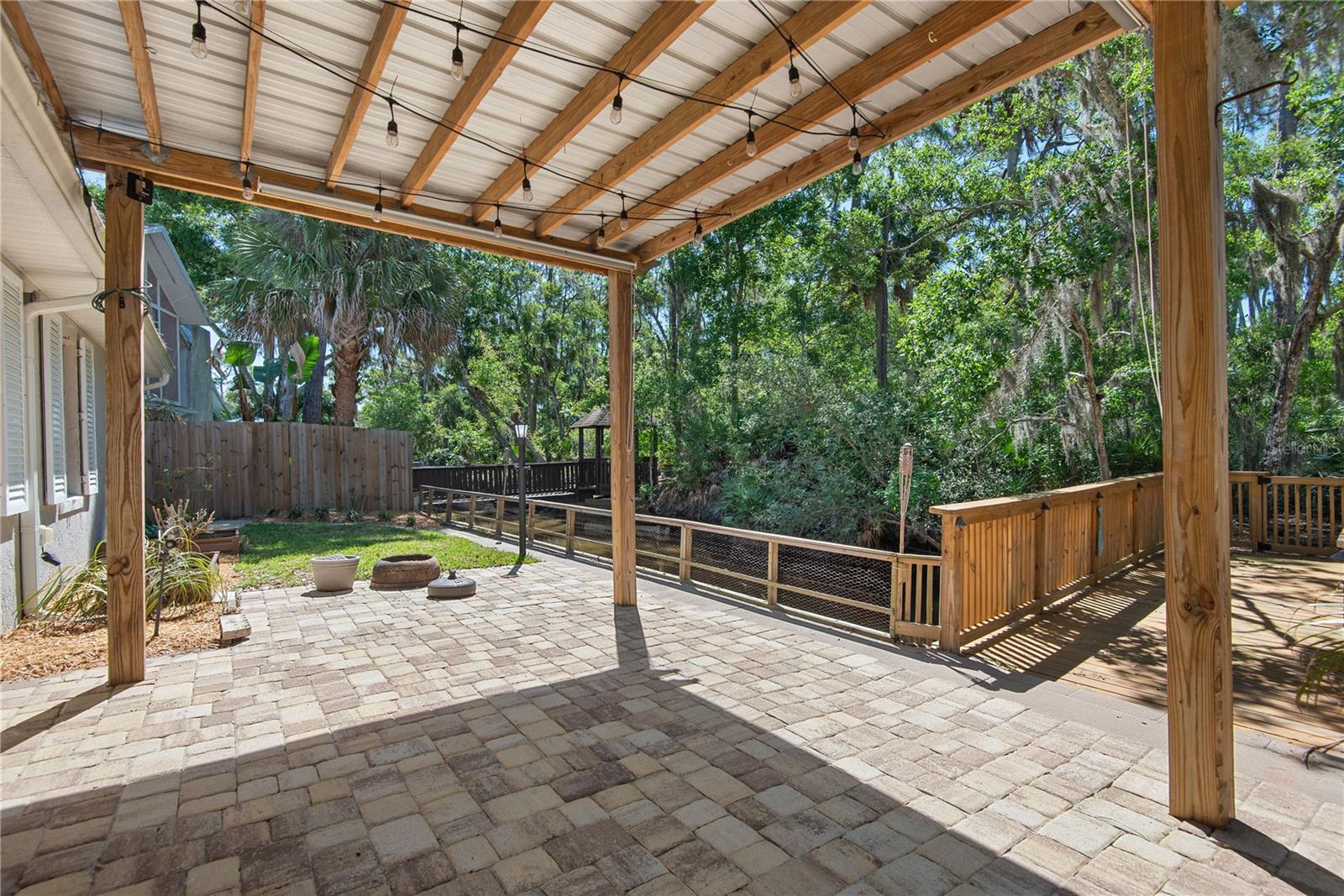 116 PINE TREE ST, FLAGLER BEACH, FL, 32136