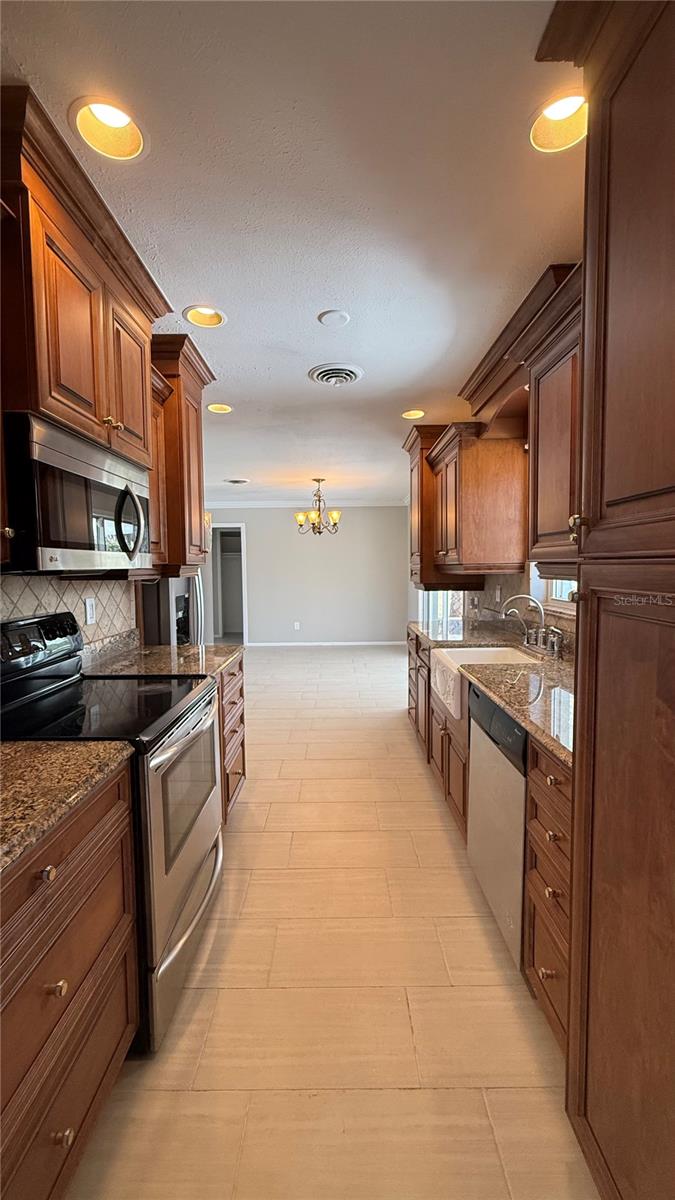 491 S VENICE BLVD, VENICE, FL, 34293