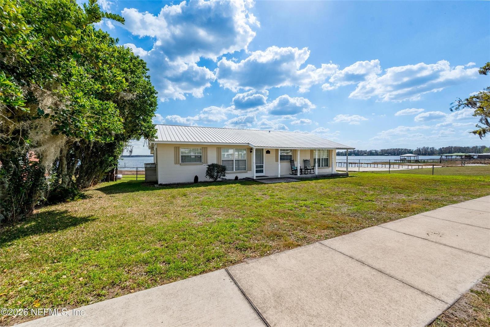 7932 SW COUNTY ROAD 18, HAMPTON, FL, 32044