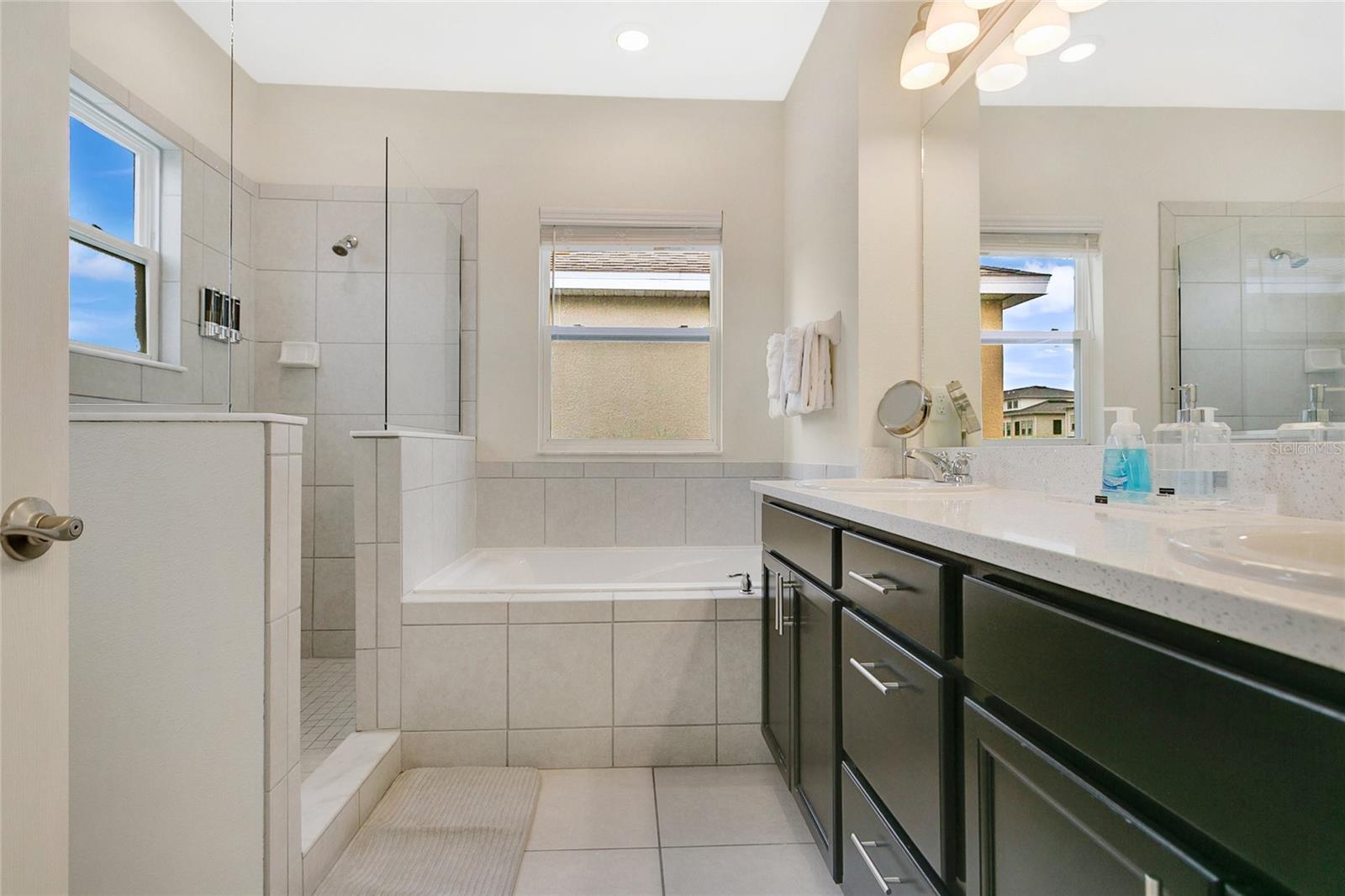 262 BELLA PRESTWICK BLVD, DAVENPORT, FL, 33837