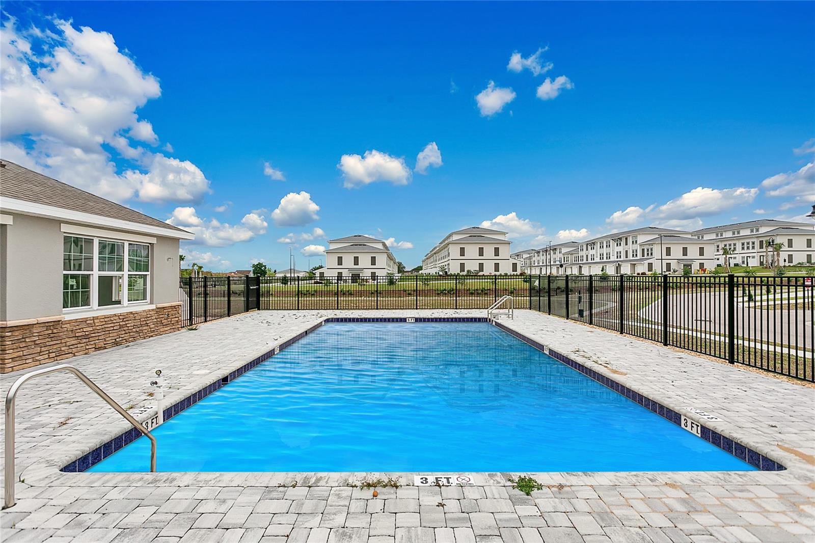 262 BELLA PRESTWICK BLVD, DAVENPORT, FL, 33837