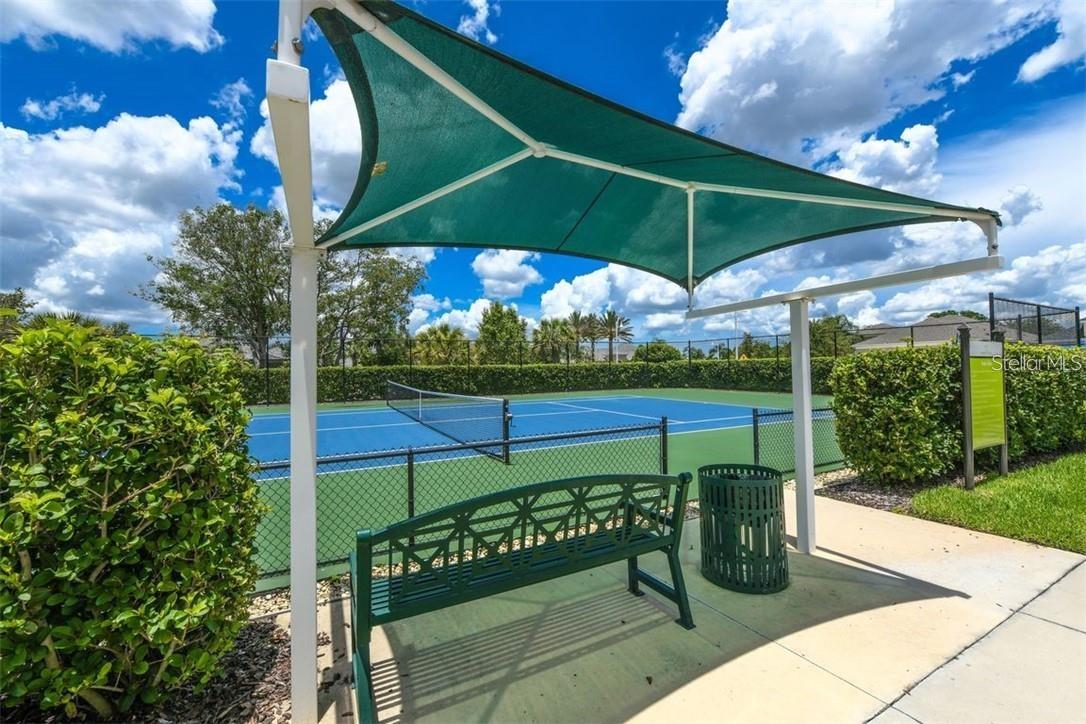 2060 CRYSTAL LAKE TRL, BRADENTON, FL, 34211