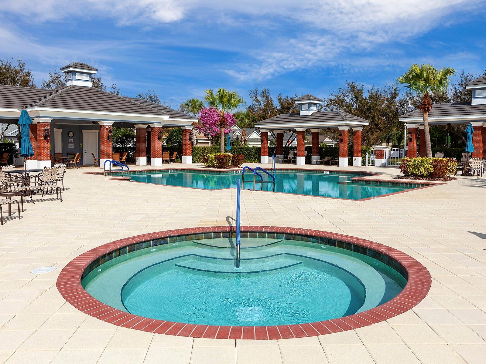 2060 CRYSTAL LAKE TRL, BRADENTON, FL, 34211