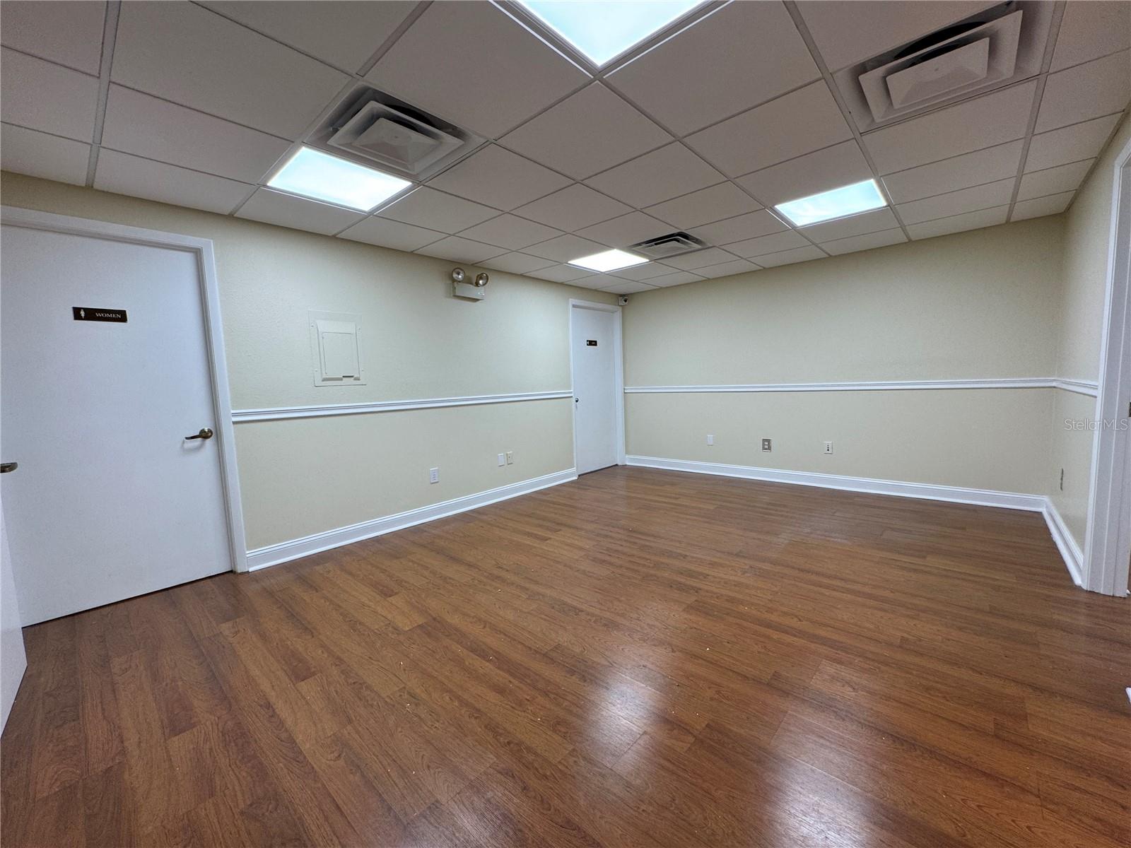 4828 W GANDY BLVD #B27, TAMPA, FL, 33611