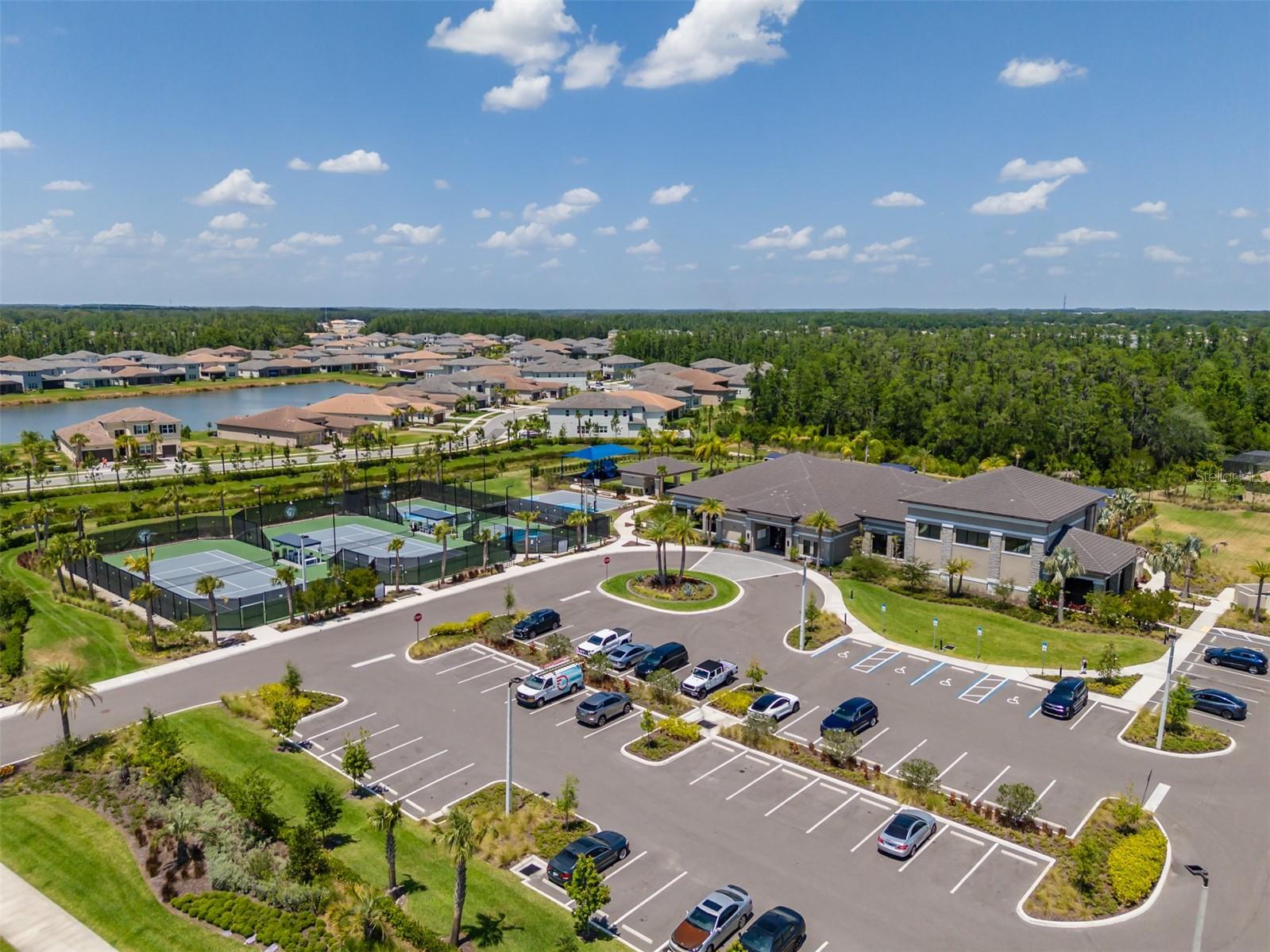 32277 MAHOGANY VALLEY DR, WESLEY CHAPEL, FL, 33543