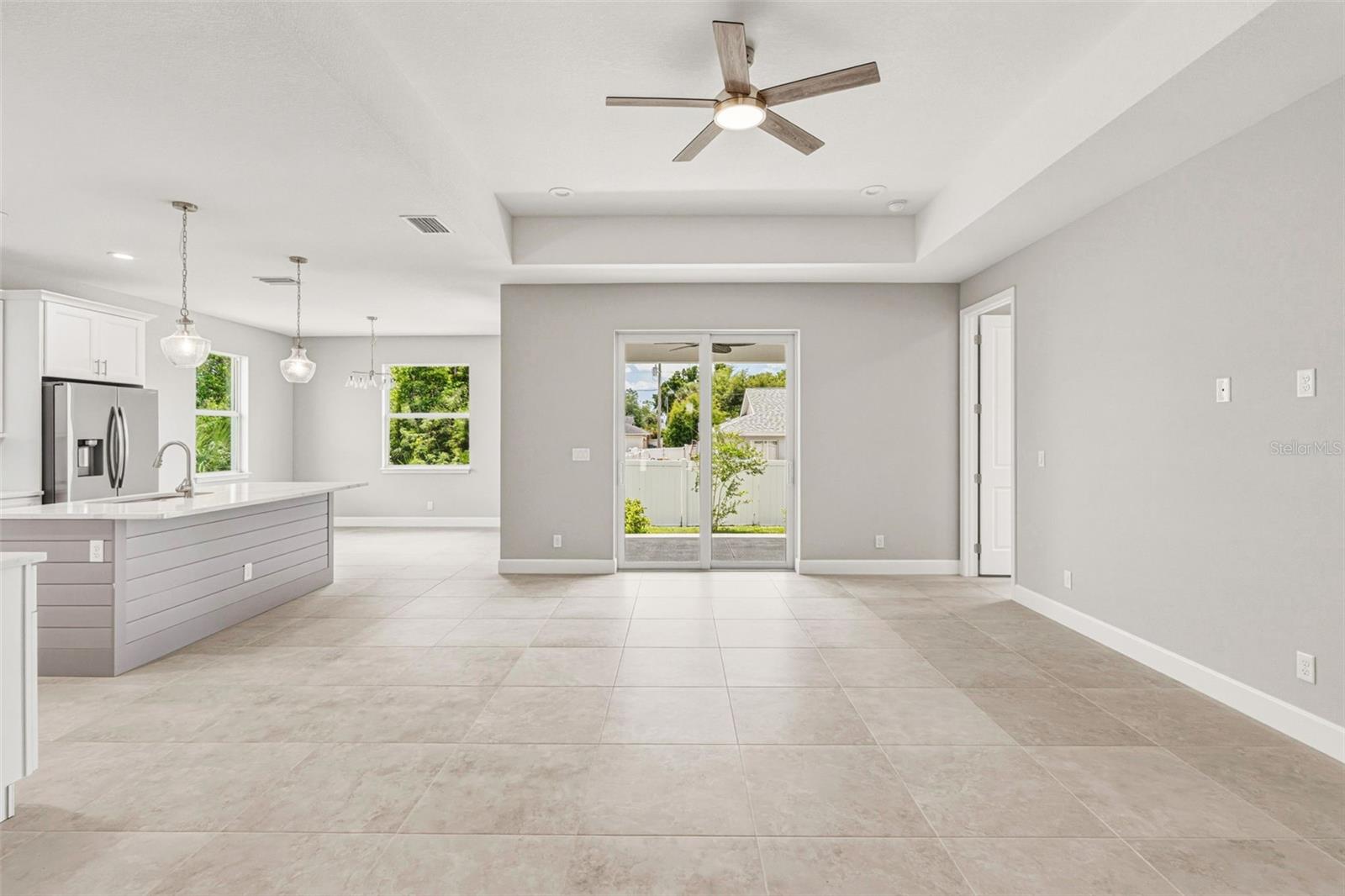 141 SWAN DR, ROTONDA WEST, FL, 33947