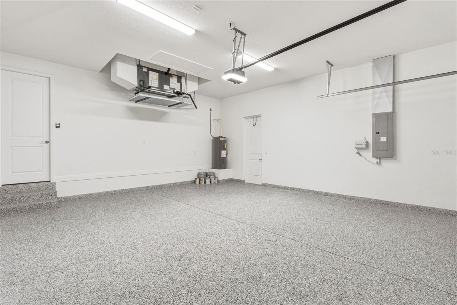 141 SWAN DR, ROTONDA WEST, FL, 33947