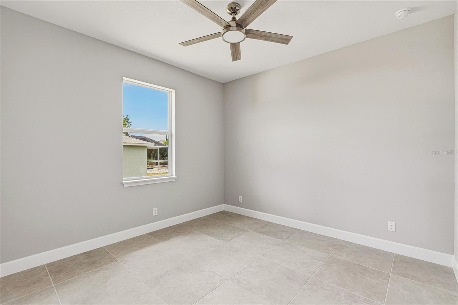 141 SWAN DR, ROTONDA WEST, FL, 33947