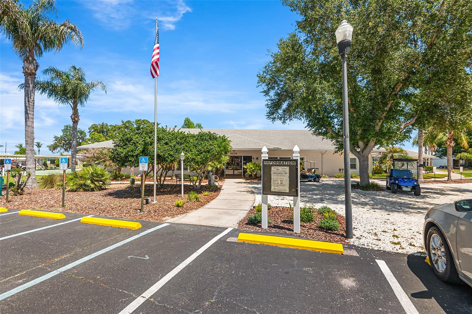 6002 GRAND OAKS DR SE, WINTER HAVEN, FL, 33884