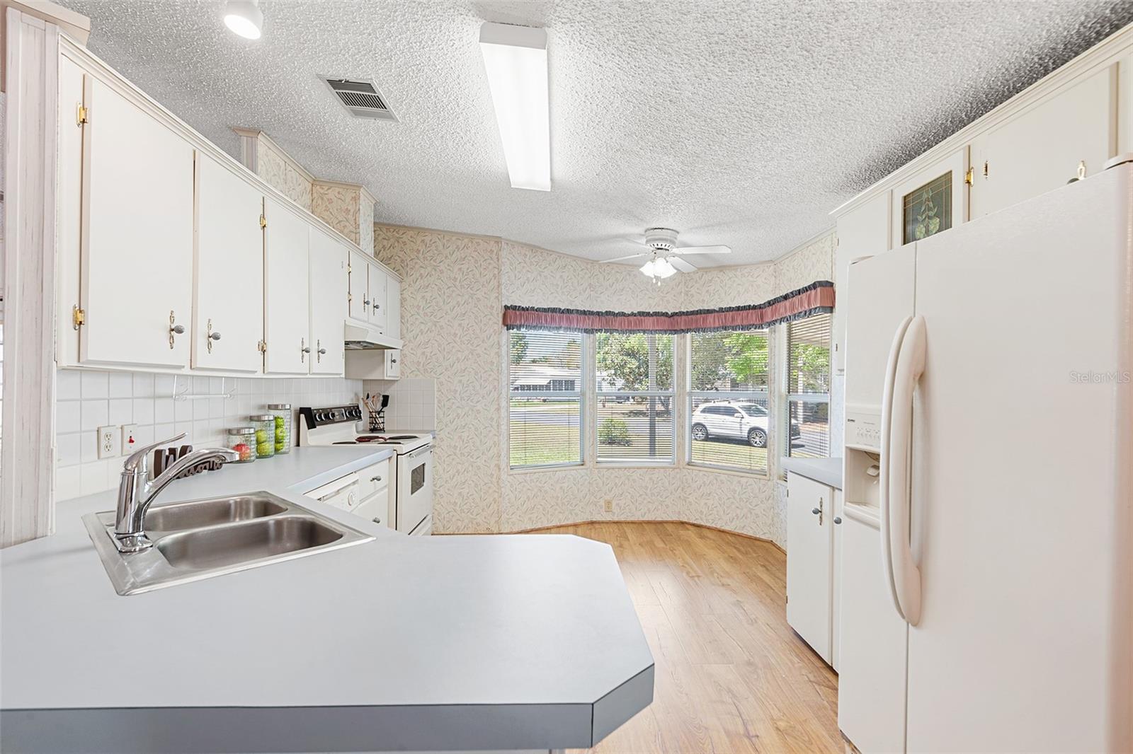 6002 GRAND OAKS DR SE, WINTER HAVEN, FL, 33884