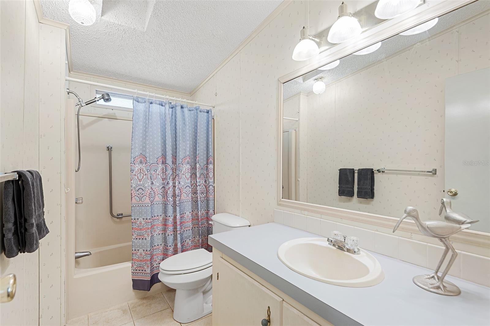 6002 GRAND OAKS DR SE, WINTER HAVEN, FL, 33884