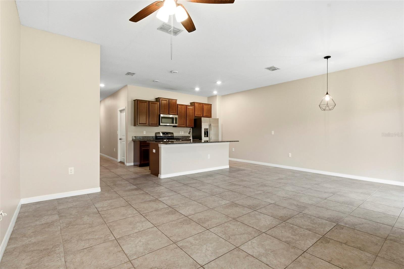 16948 STORYLINE DR, LAND O LAKES, FL, 34638