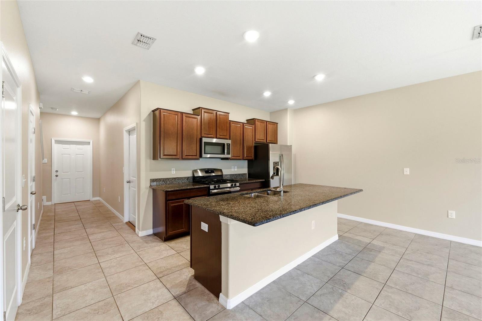 16948 STORYLINE DR, LAND O LAKES, FL, 34638