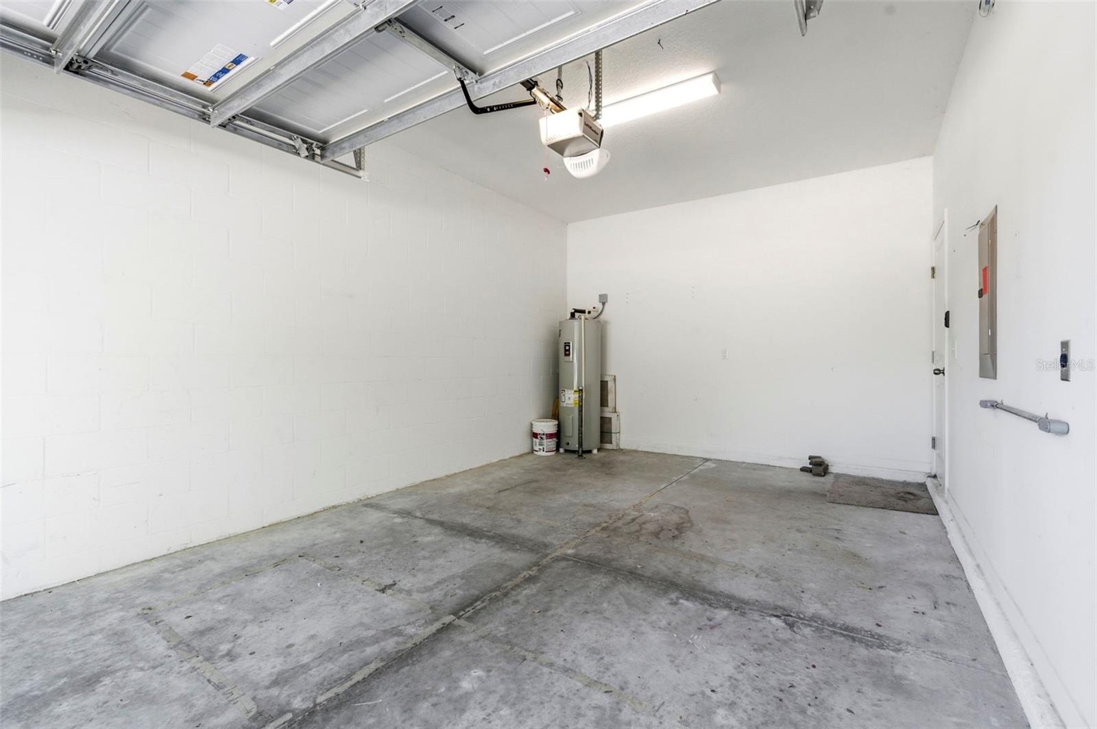 16948 STORYLINE DR, LAND O LAKES, FL, 34638