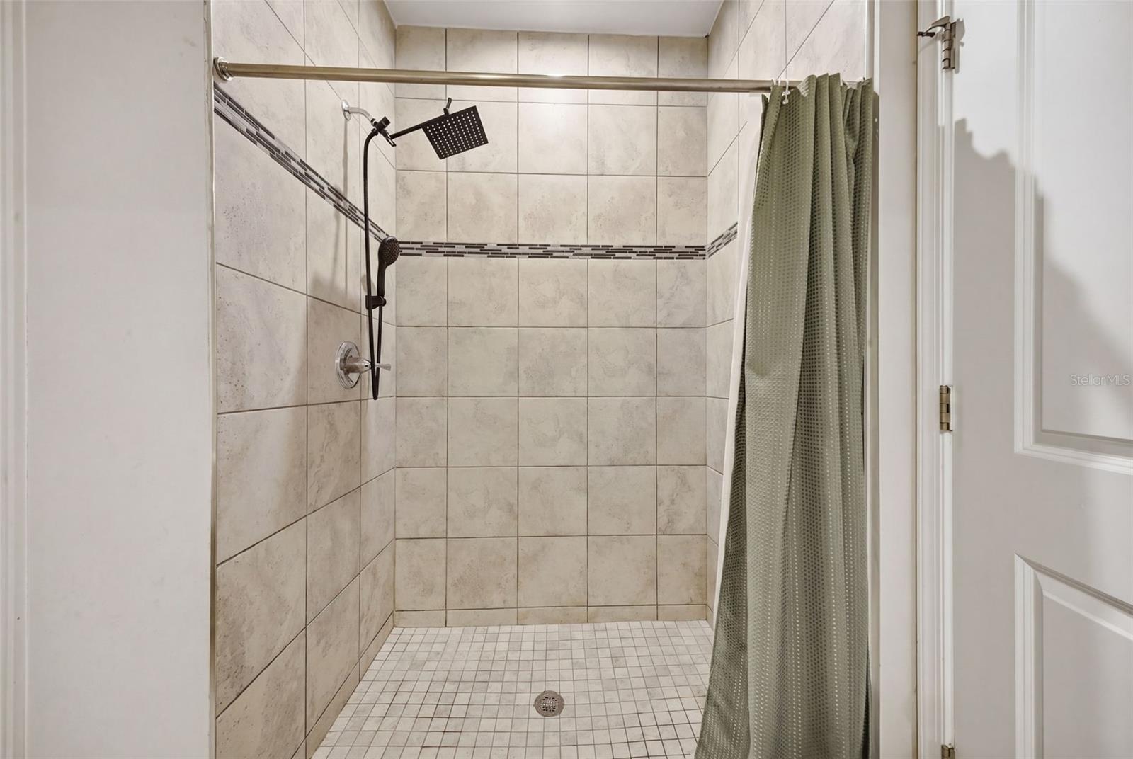 2130 LACEFLOWER DR, BRANDON, FL, 33510