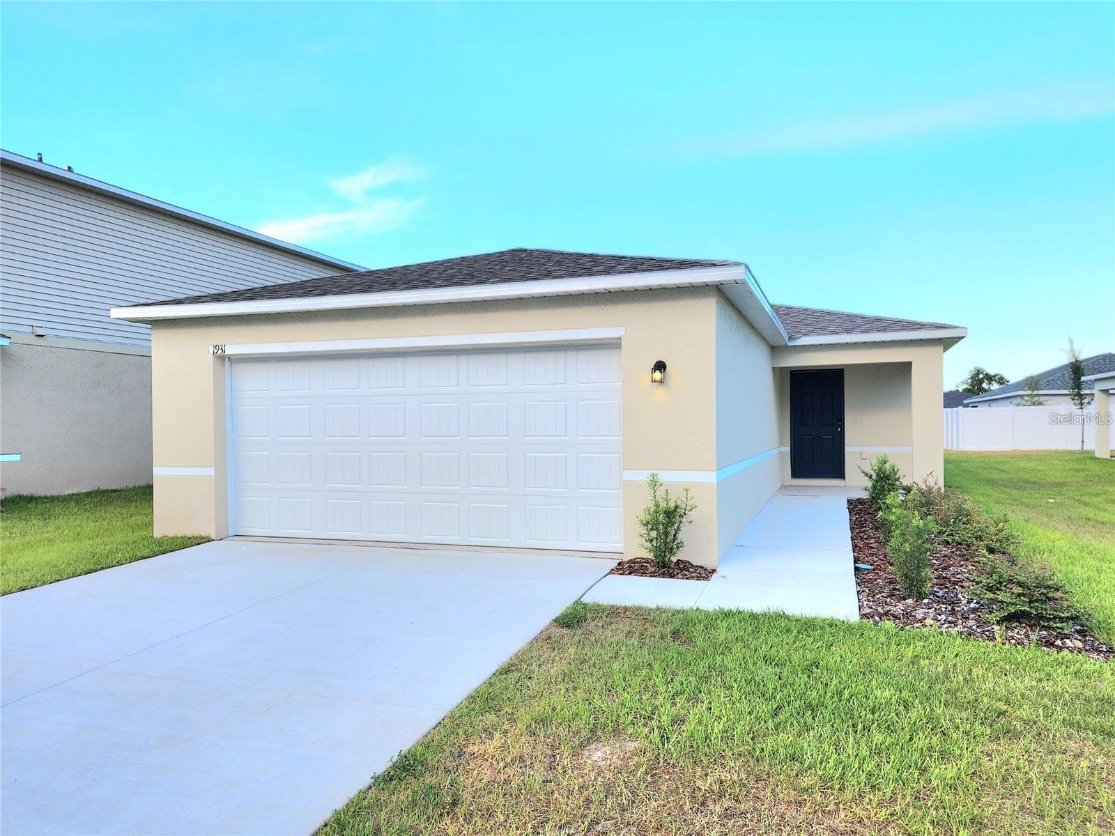 1931 GOLDEN BEAK DR, EAGLE LAKE, FL, 33839