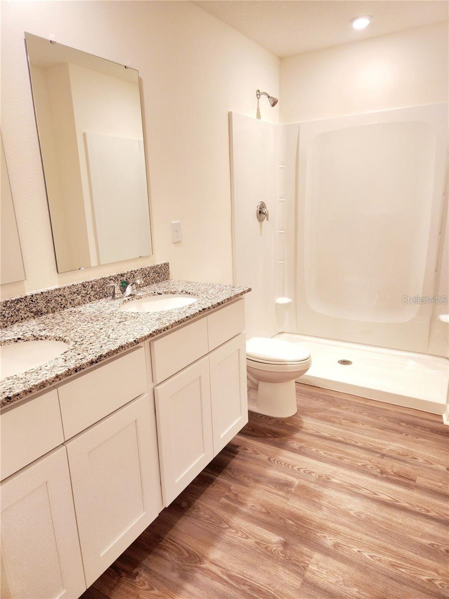 1931 GOLDEN BEAK DR, EAGLE LAKE, FL, 33839