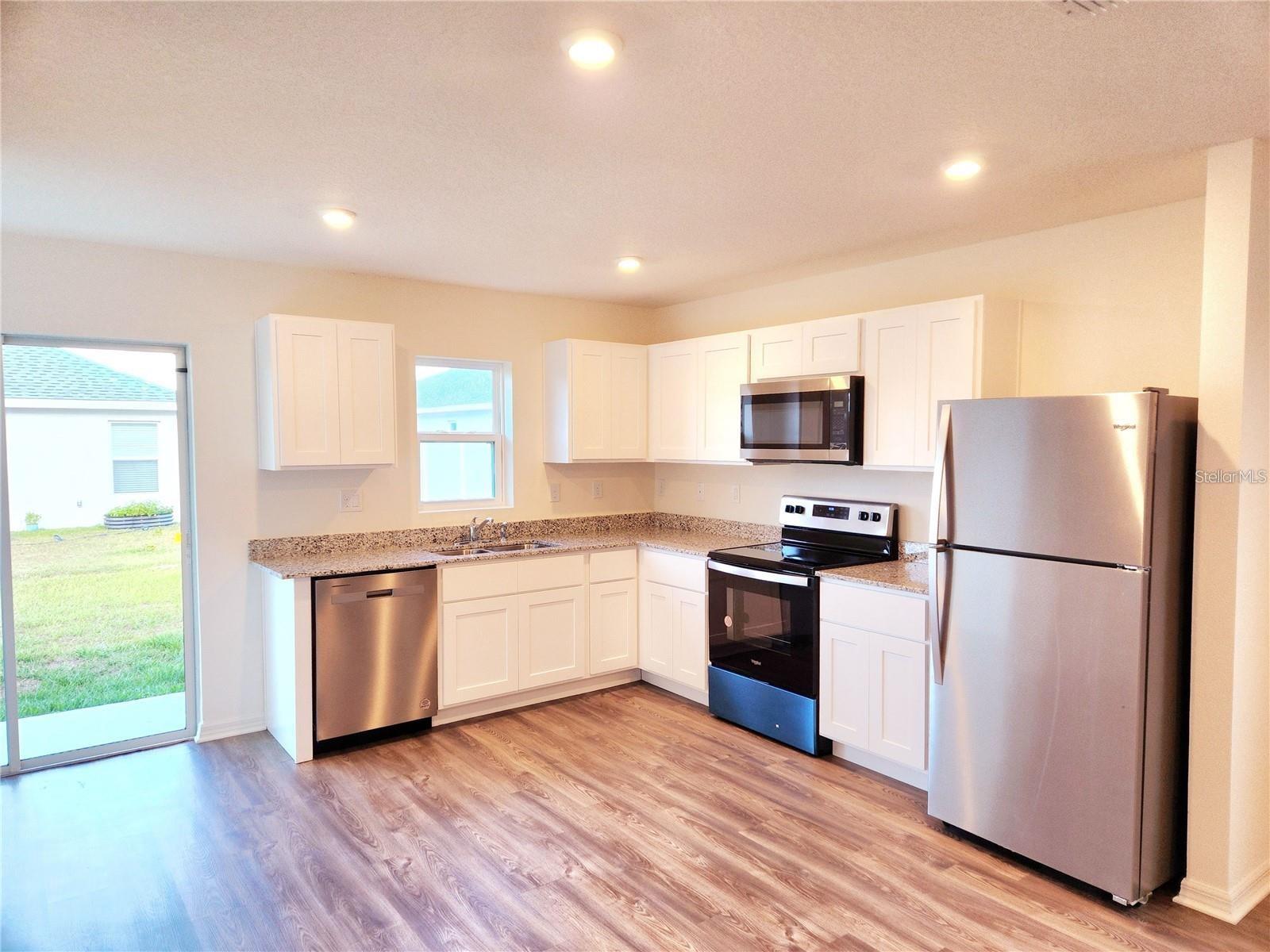 1931 GOLDEN BEAK DR, EAGLE LAKE, FL, 33839