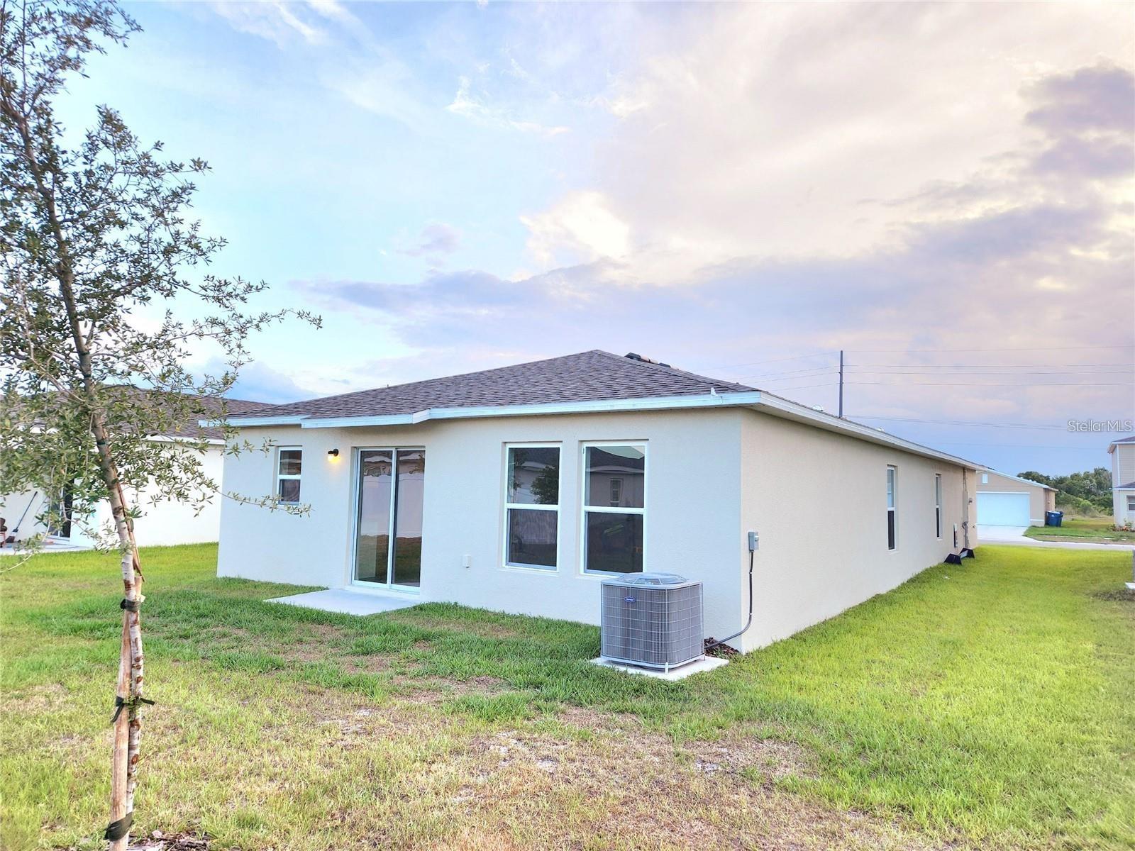 1931 GOLDEN BEAK DR, EAGLE LAKE, FL, 33839