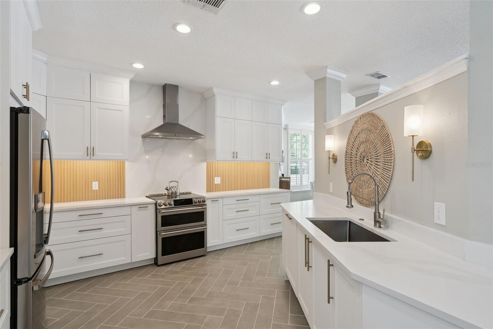 841 LAKE EVALYN DR, KISSIMMEE, FL, 34747