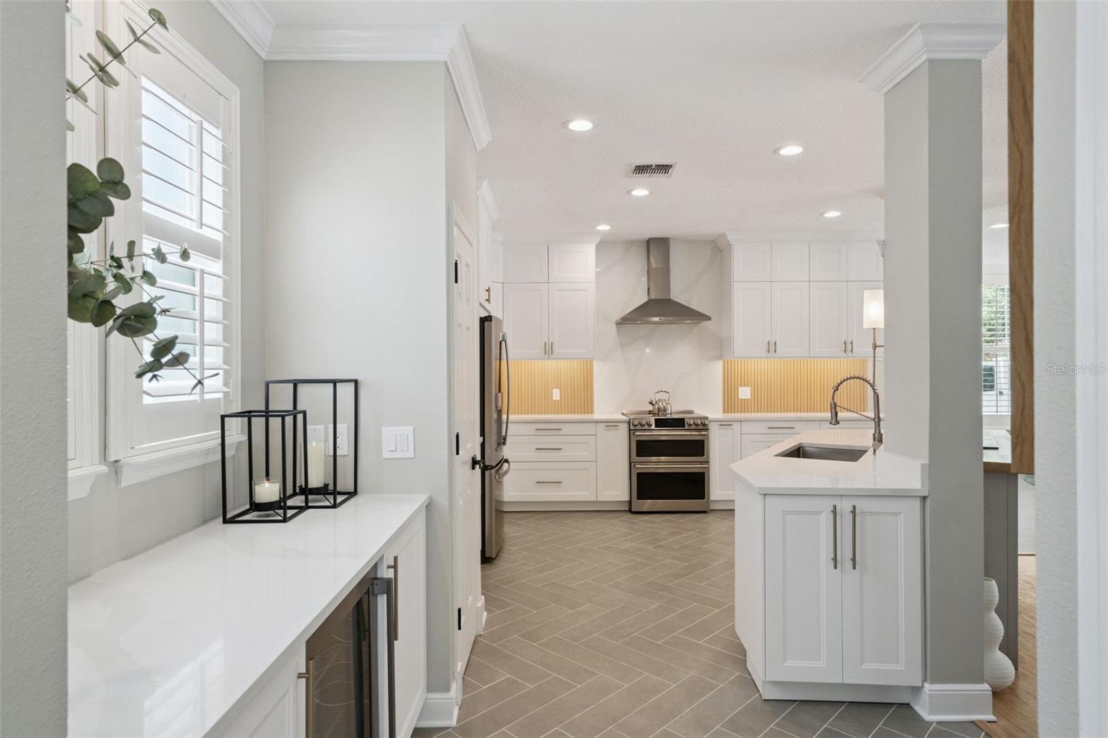 841 LAKE EVALYN DR, KISSIMMEE, FL, 34747