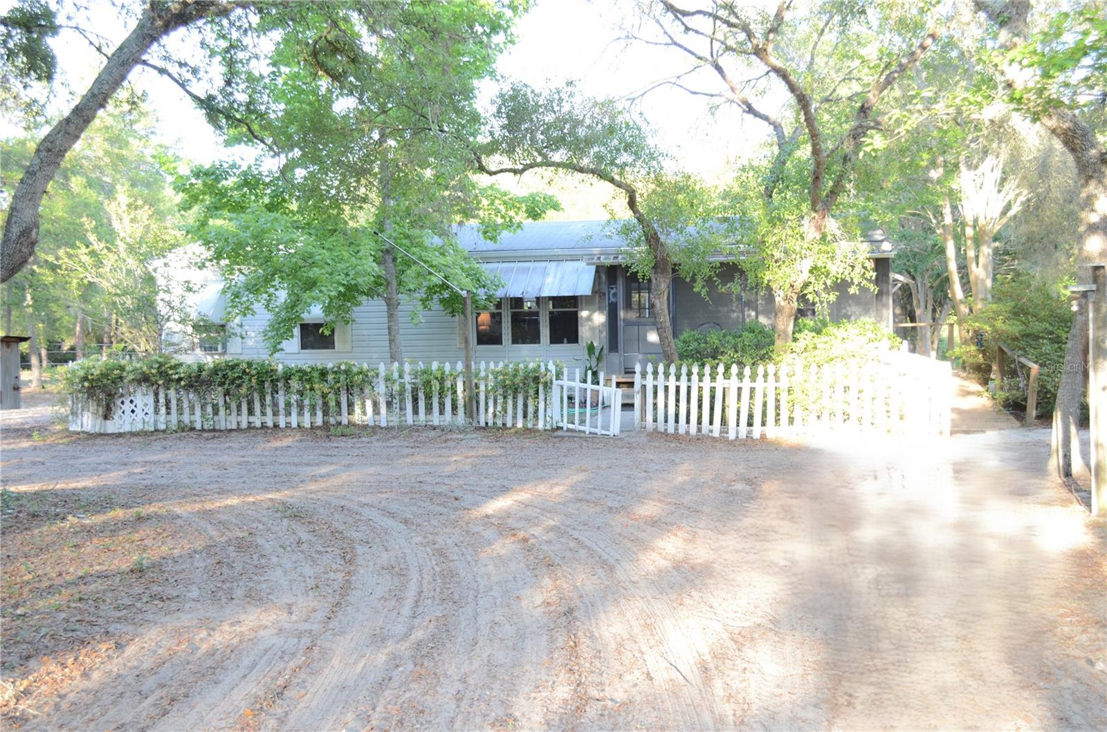 591 SE FISHER RD, OCKLAWAHA, FL, 32179