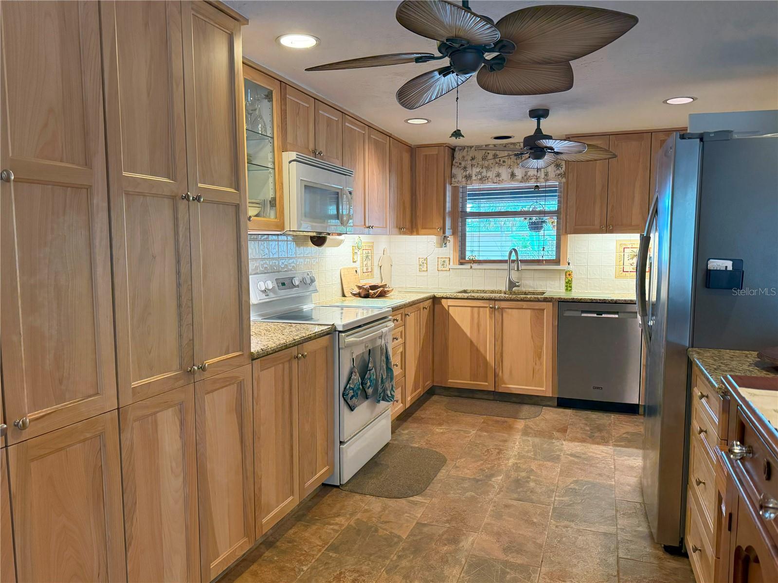 5353 SHADOW LAWN DR, SARASOTA, FL, 34242