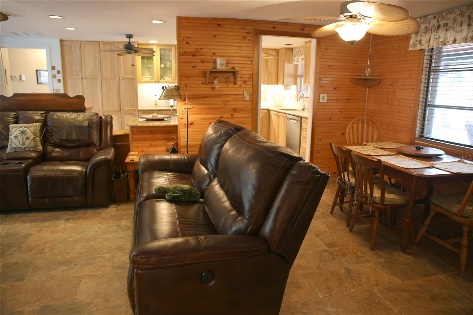 5353 SHADOW LAWN DR, SARASOTA, FL, 34242