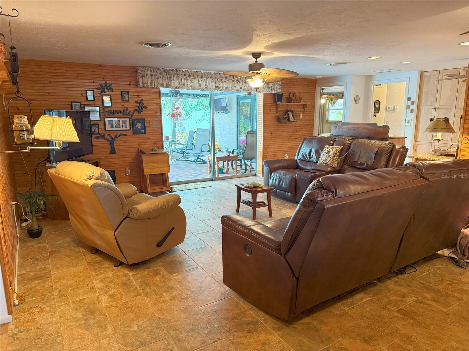 5353 SHADOW LAWN DR, SARASOTA, FL, 34242