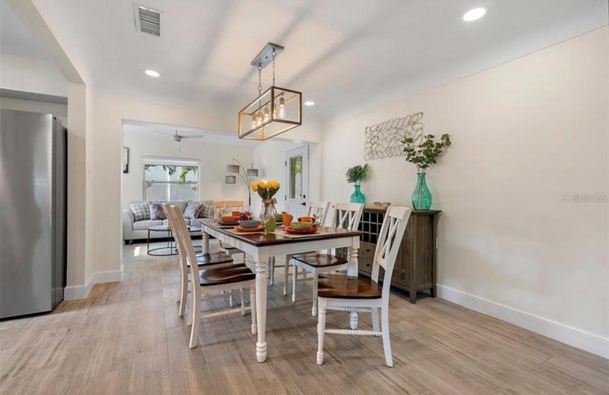 6750 W FLAMINGO WAY S, ST PETERSBURG, FL, 33707