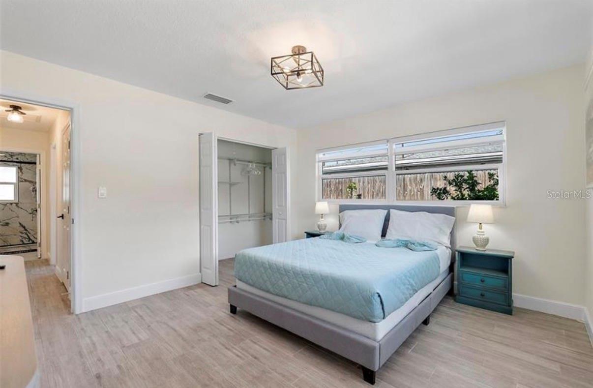 6750 W FLAMINGO WAY S, ST PETERSBURG, FL, 33707