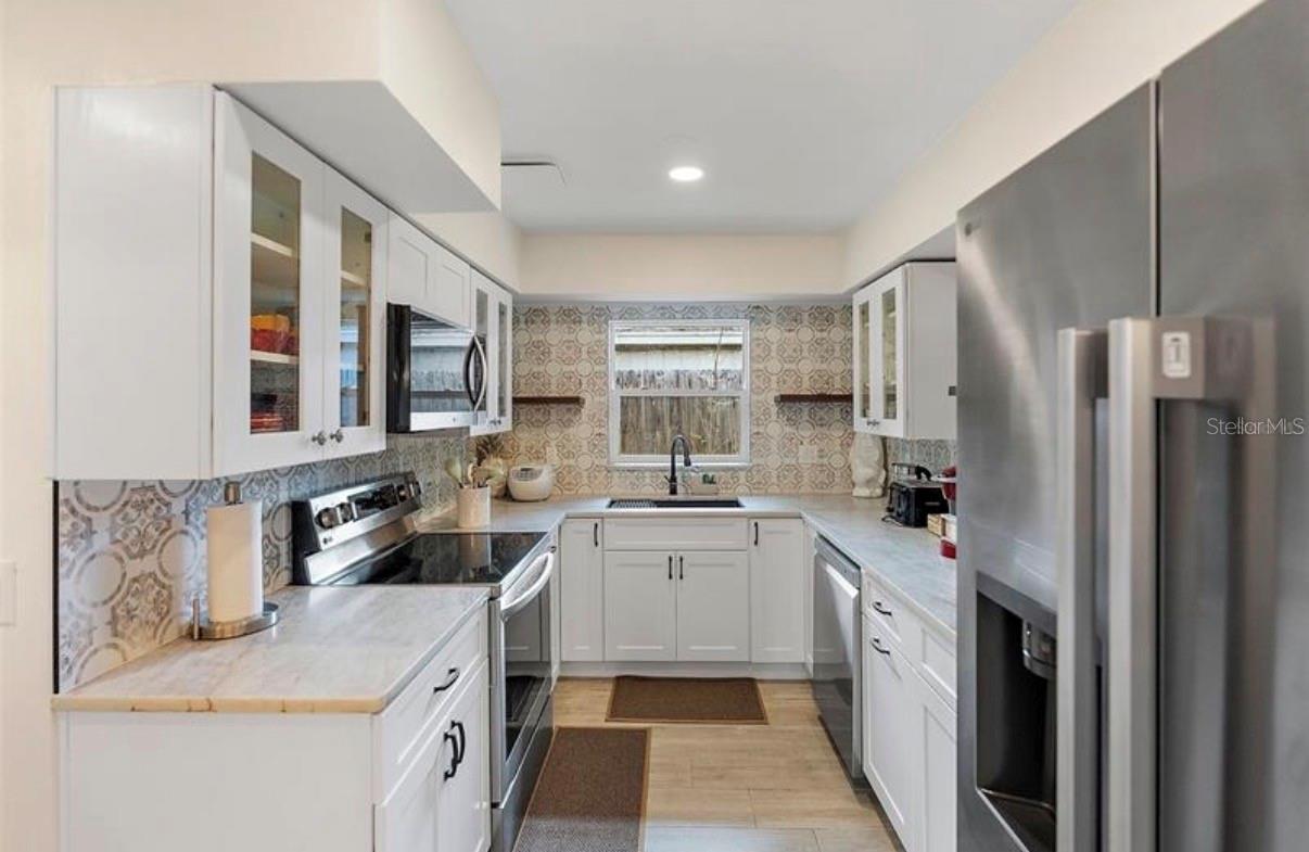 6750 W FLAMINGO WAY S, ST PETERSBURG, FL, 33707