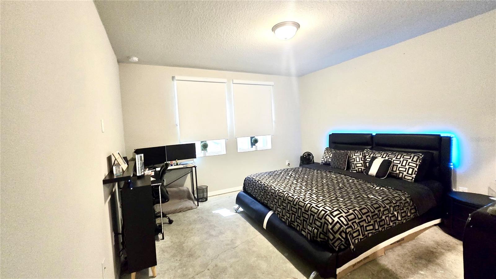 909 CAMBRIDGE DR, WINTER HAVEN, FL, 33881