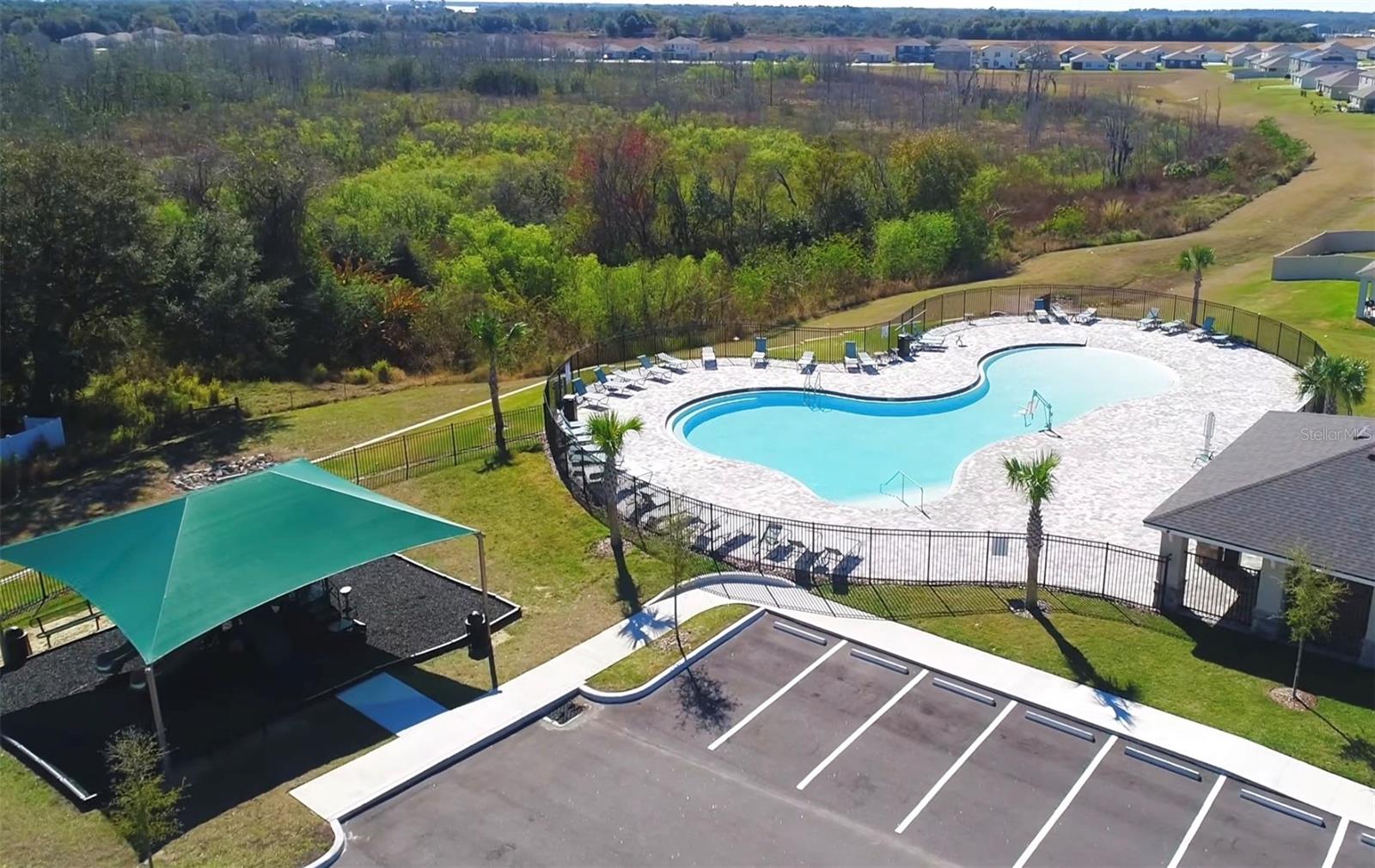 909 CAMBRIDGE DR, WINTER HAVEN, FL, 33881