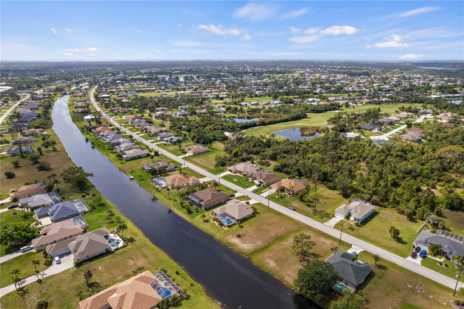 805 ROTONDA CIR, ROTONDA WEST, FL, 33947