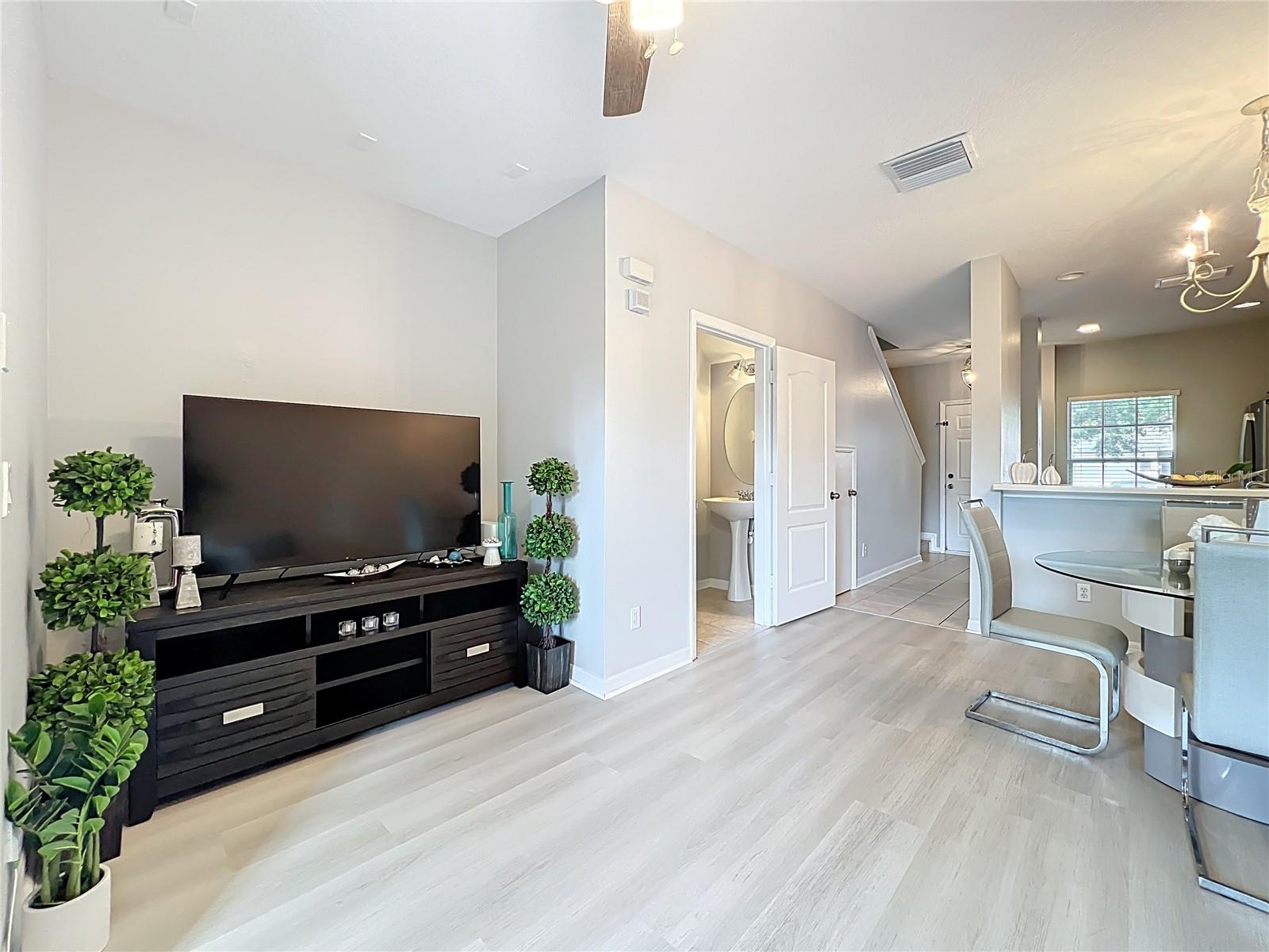 3309 WILSHIRE WAY RD #3, ORLANDO, FL, 32829