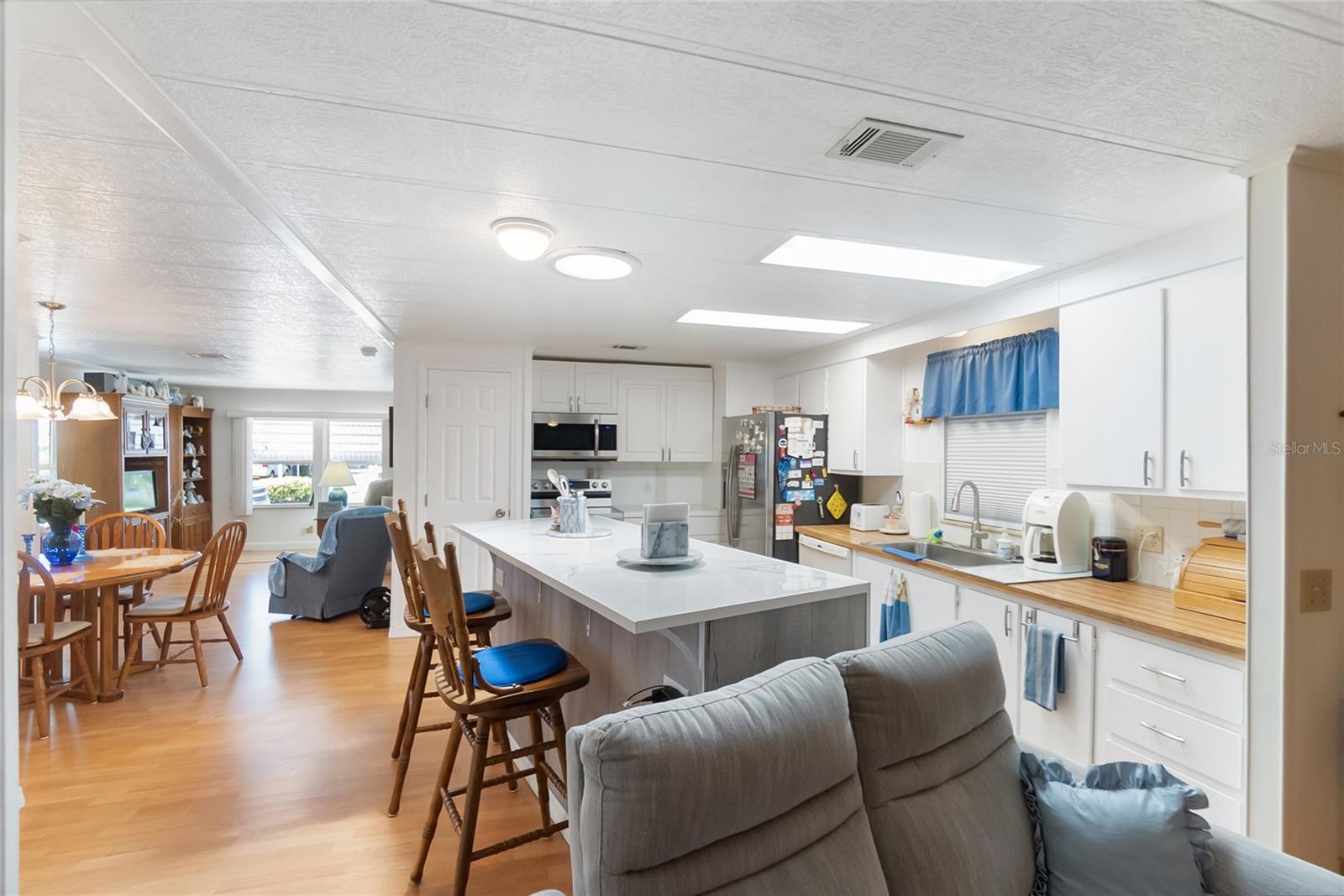 172 PALM HARBOR DR, NORTH PORT, FL, 34287