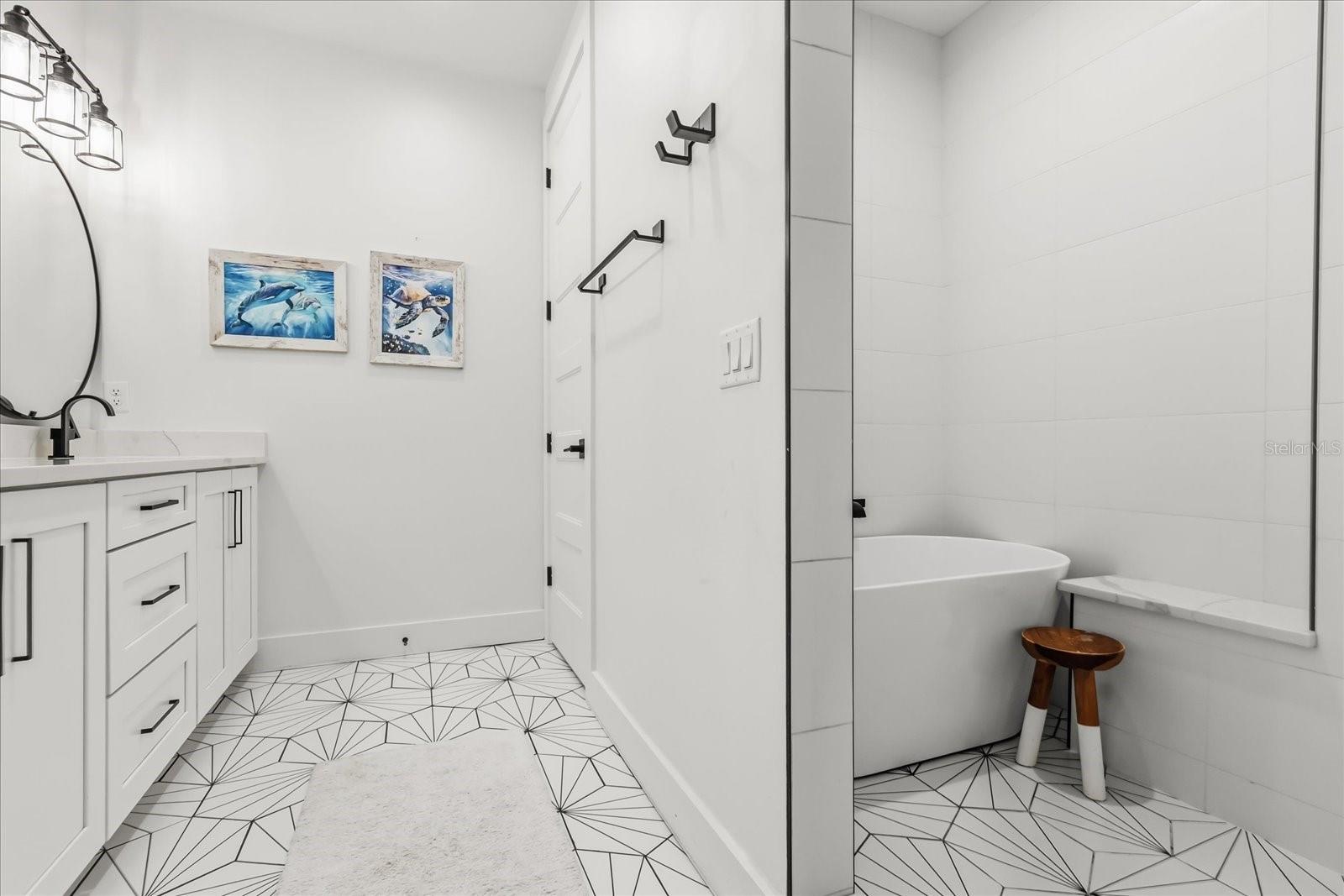 68 N PARK AVE, WINTER GARDEN, FL, 34787