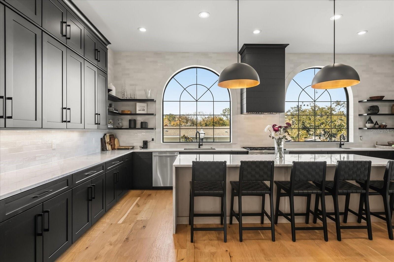 68 N PARK AVE, WINTER GARDEN, FL, 34787