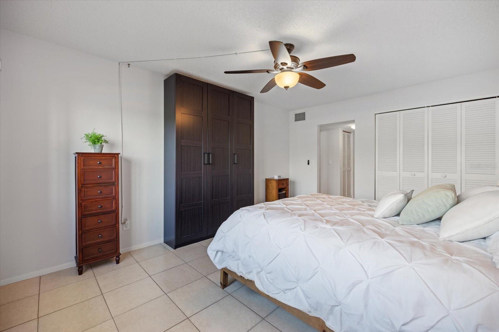 6939 W COUNTRY CLUB DR N #156, SARASOTA, FL, 34243