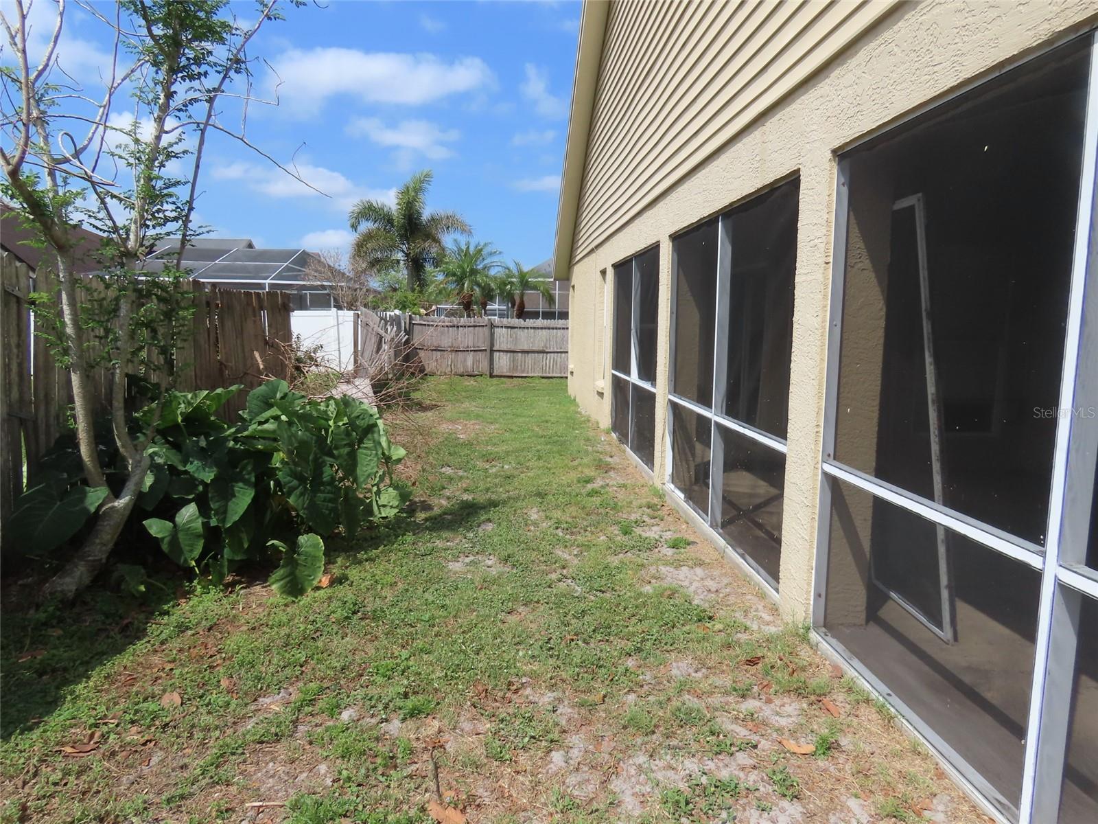 8902 BRELAND DR, TAMPA, FL, 33626