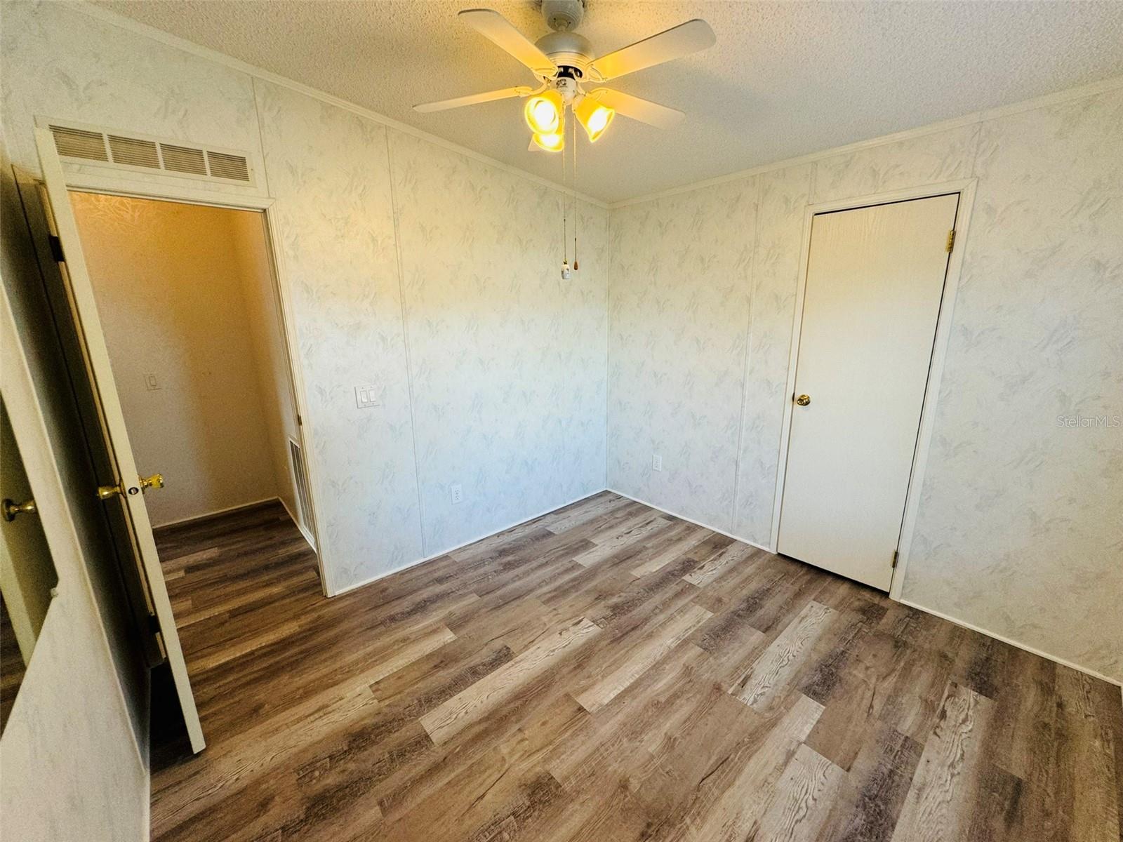126 JACKSON PARK AVE, DAVENPORT, FL, 33897