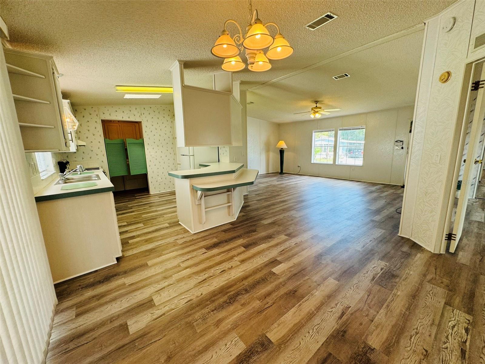 126 JACKSON PARK AVE, DAVENPORT, FL, 33897