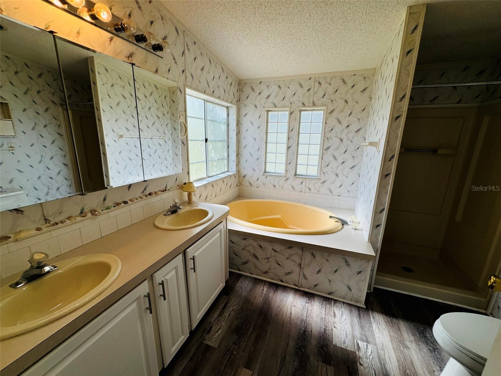 126 JACKSON PARK AVE, DAVENPORT, FL, 33897